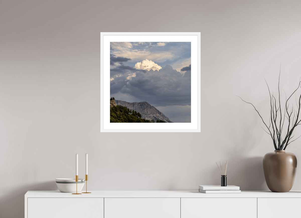 60 x 60 cm, Fineartprint im Rahmen - weiß Where Light Emerges