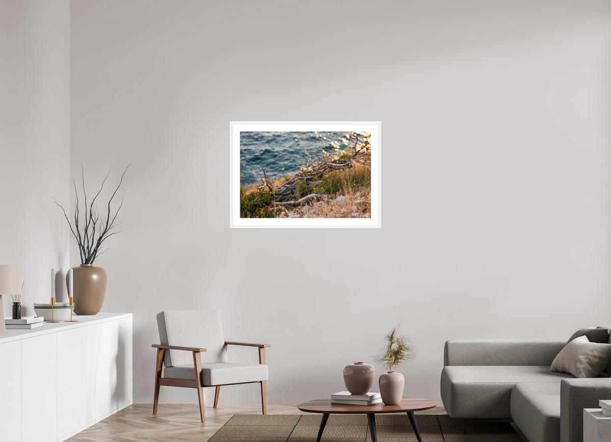 90 x 60 cm, Fineartprint im Rahmen - weiß Coastal Whispers