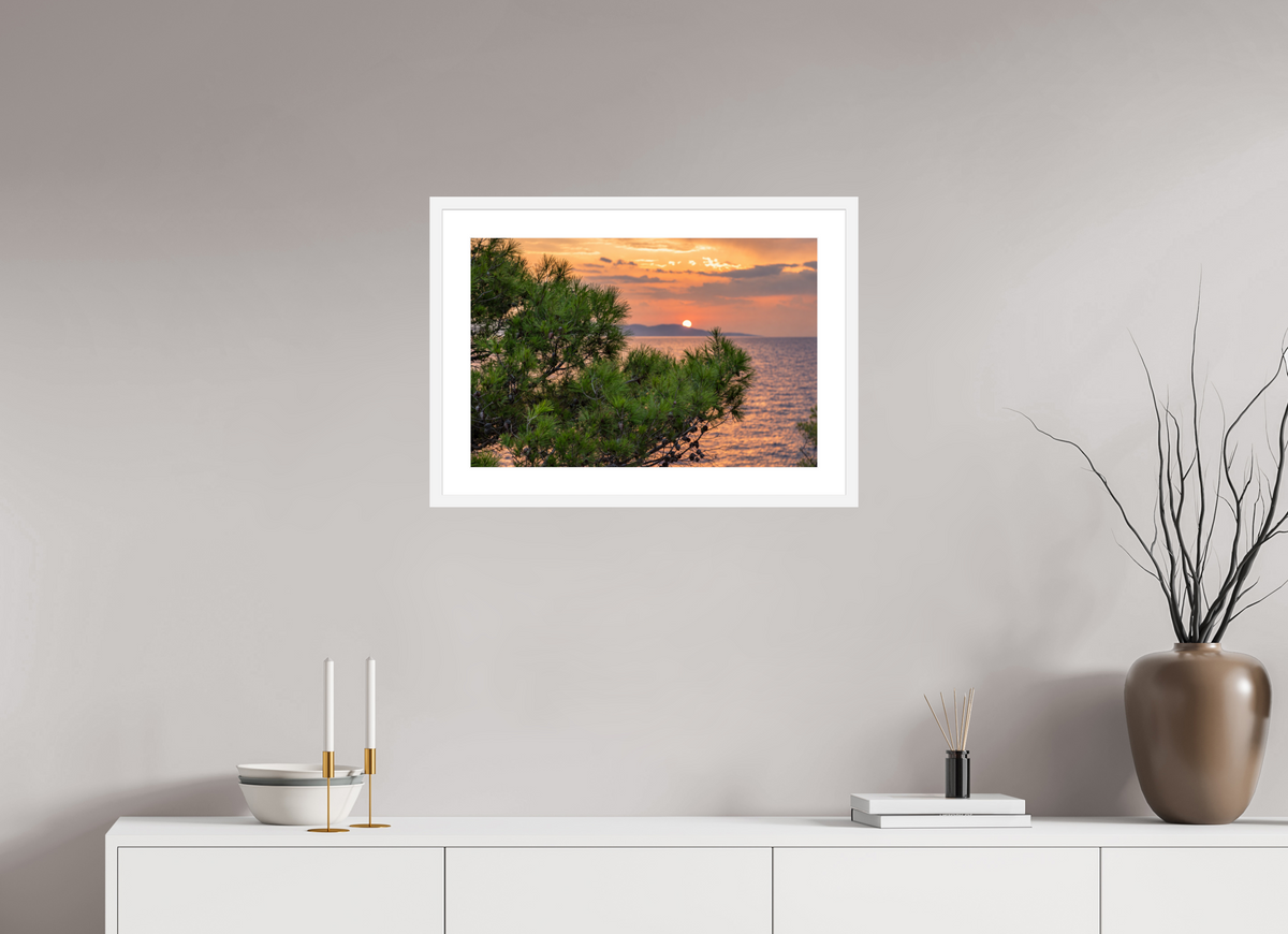 60 x 40 cm, Fineartprint im Rahmen - weiß Pines in the Last Light