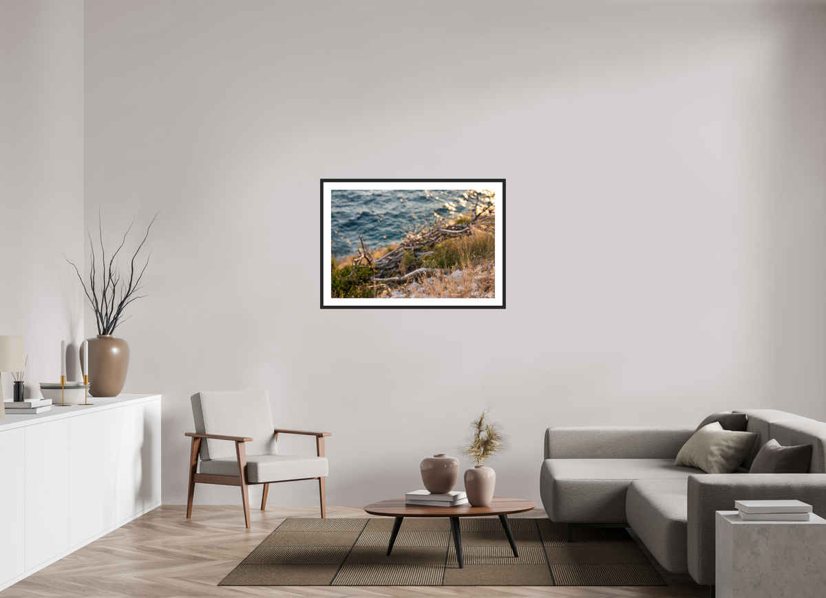 105 x 70 cm, Fineartprint im Rahmen - schwarz Coastal Whispers