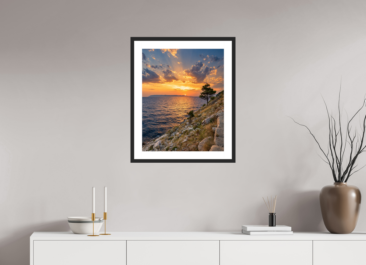50 x 62,5 cm, Fineartprint im Rahmen - schwarz Adriatic Afterglow