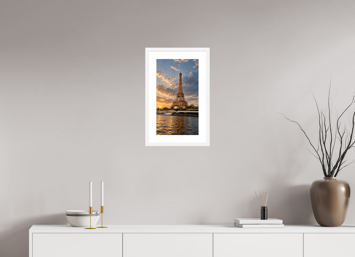 27 x 48 cm, Fineartprint im Rahmen - weiß Paris Icon – Eiffel Tower