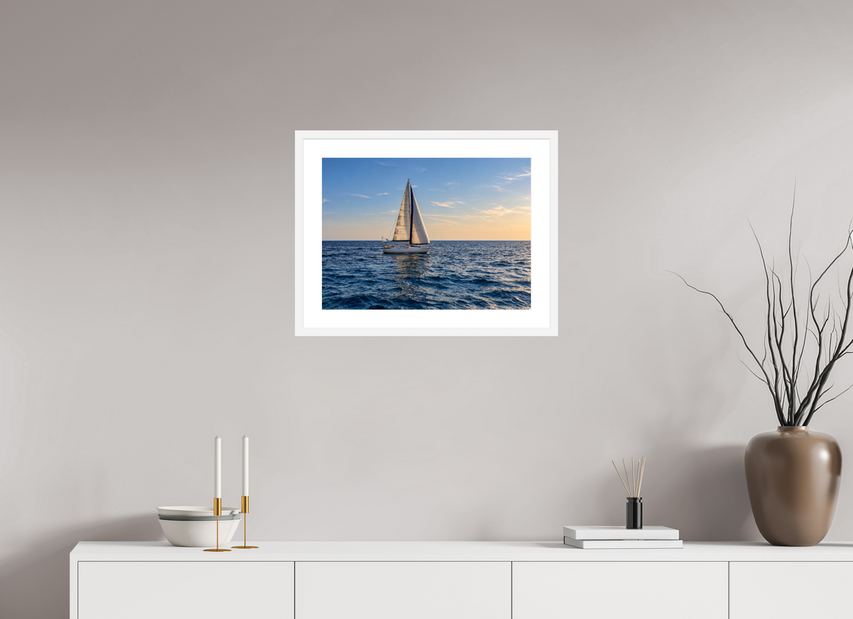 54,7 x 40 cm, Fineartprint im Rahmen - weiß Sailing into Gold – Mallorca