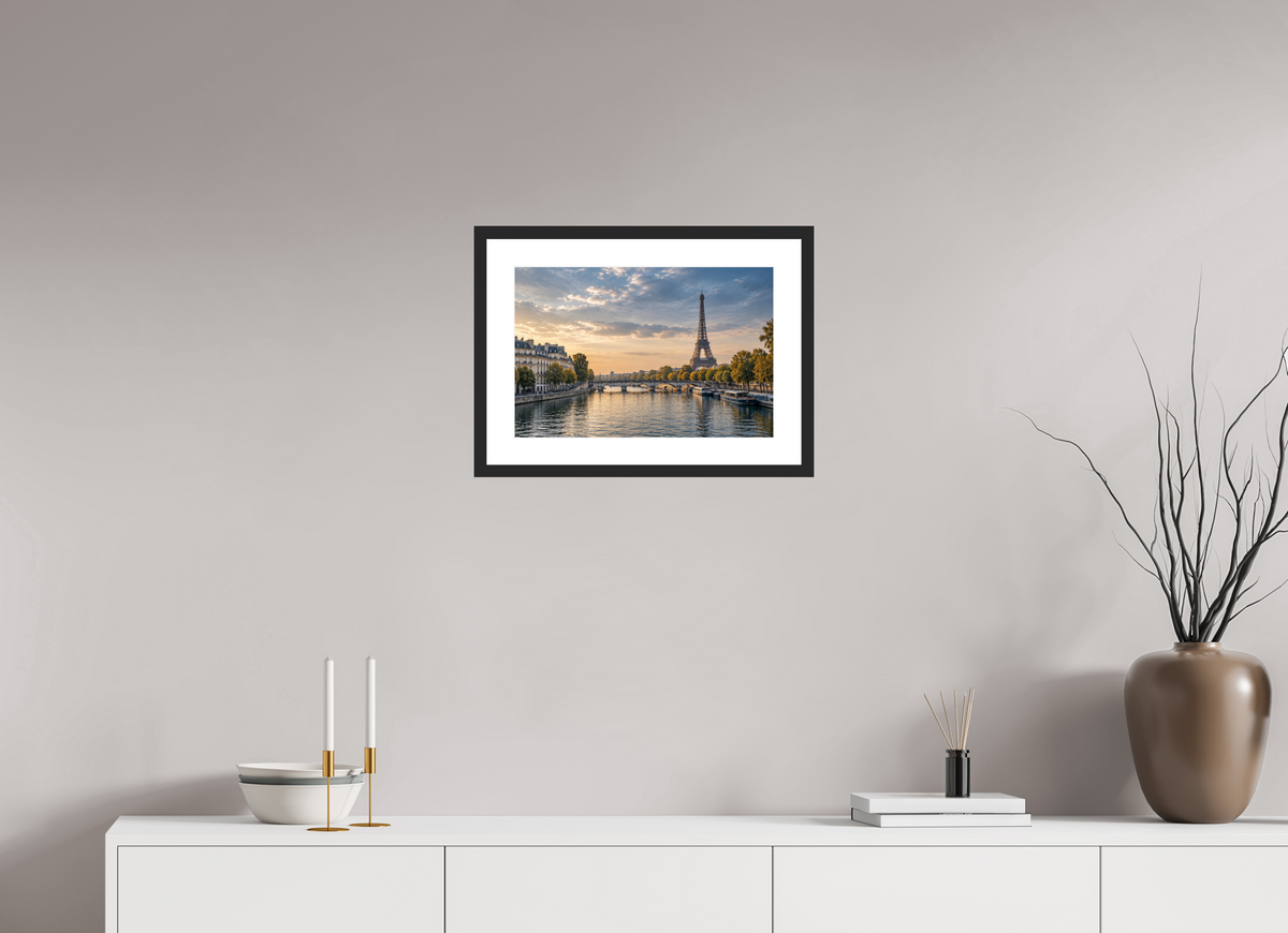45 x 30 cm, Fineartprint im Rahmen - schwarz Paris — Timeless Seine