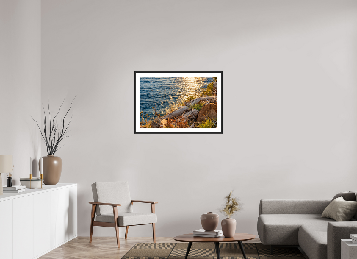 90 x 60 cm, Fineartprint im Rahmen - schwarz Coastal Golden Light