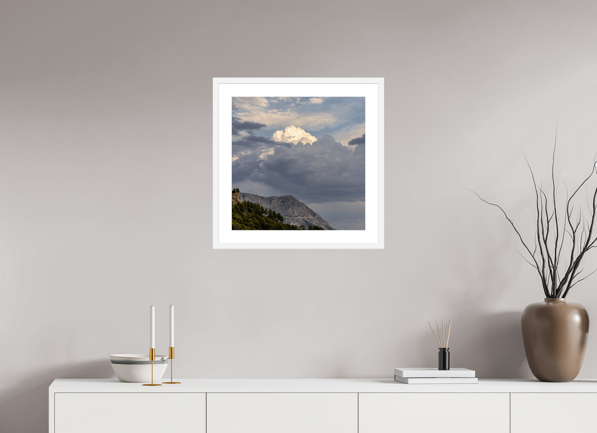 50 x 50 cm, Fineartprint im Rahmen - weiß Where Light Emerges