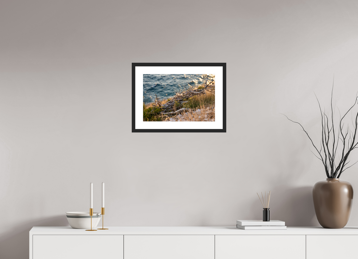 45 x 30 cm, Fineartprint im Rahmen - schwarz Coastal Whispers