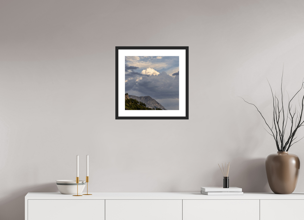 40 x 40 cm, Fineartprint im Rahmen - schwarz Where Light Emerges