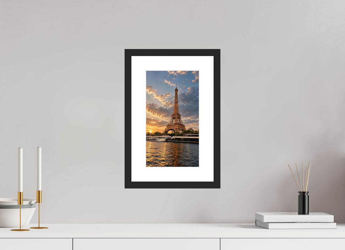 18 x 32 cm, Fineartprint im Rahmen - schwarz Paris Icon – Eiffel Tower