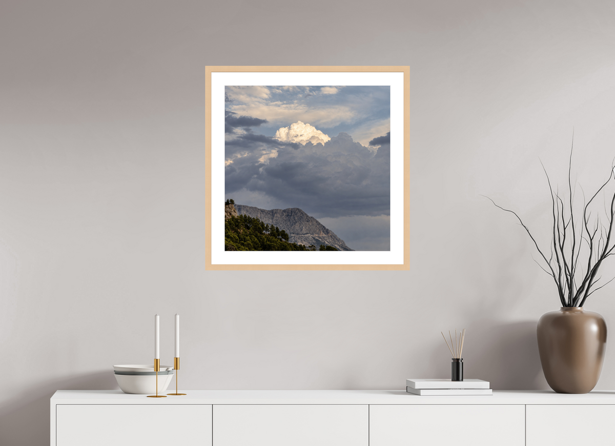 60 x 60 cm, Fineartprint im Rahmen - natur Where Light Emerges