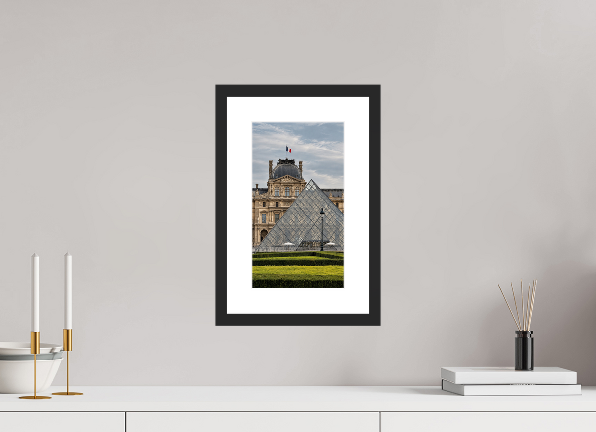 18 x 32 cm, Fineartprint im Rahmen - schwarz Louvre