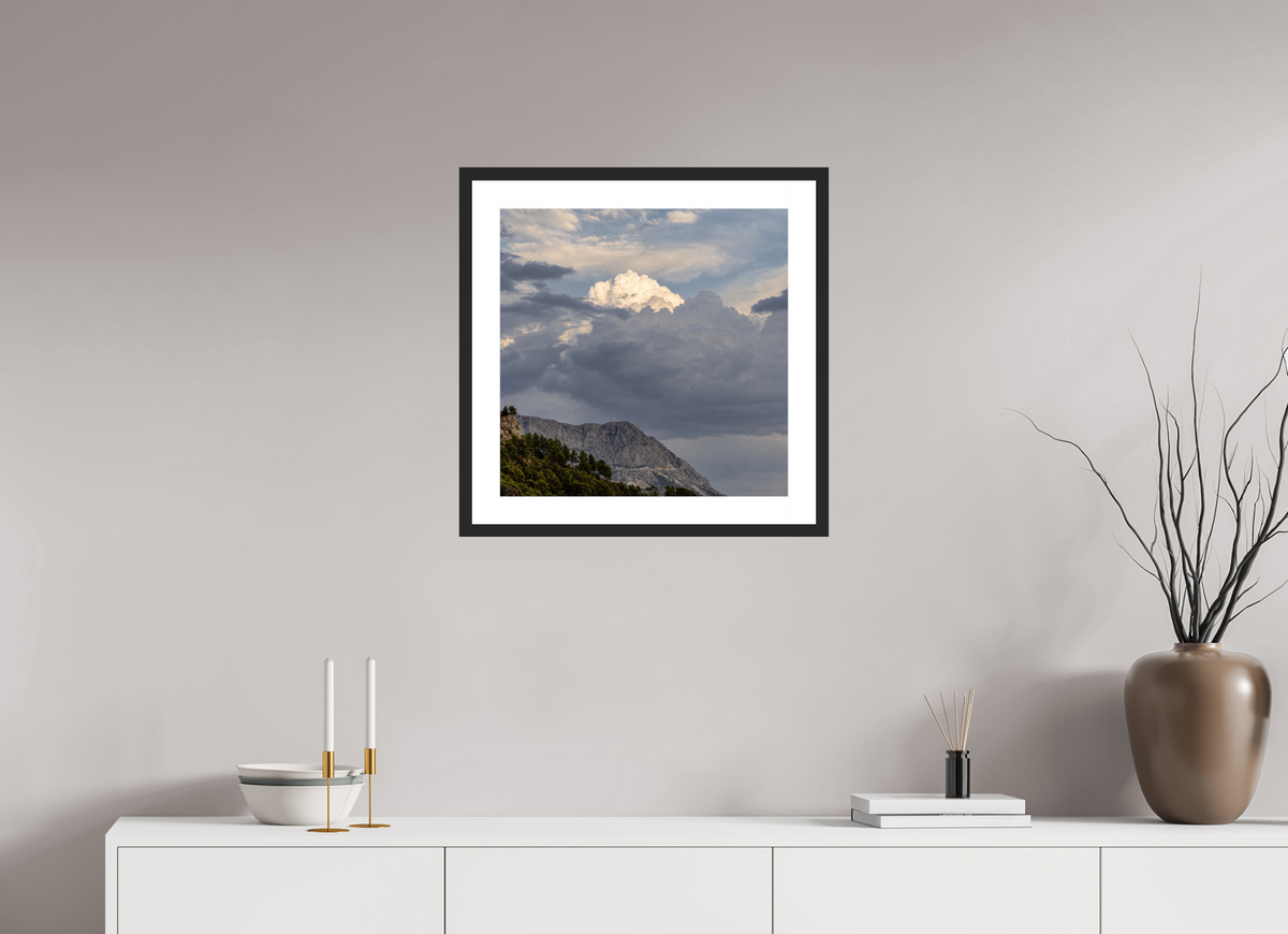 50 x 50 cm, Fineartprint im Rahmen - schwarz Where Light Emerges