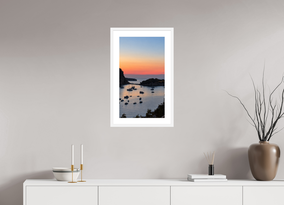 36 x 64 cm, Fineartprint im Rahmen - weiß Twilight Haven