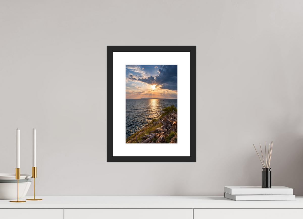 20 x 30 cm, Fineartprint im Rahmen - schwarz Light Beyond the Clouds