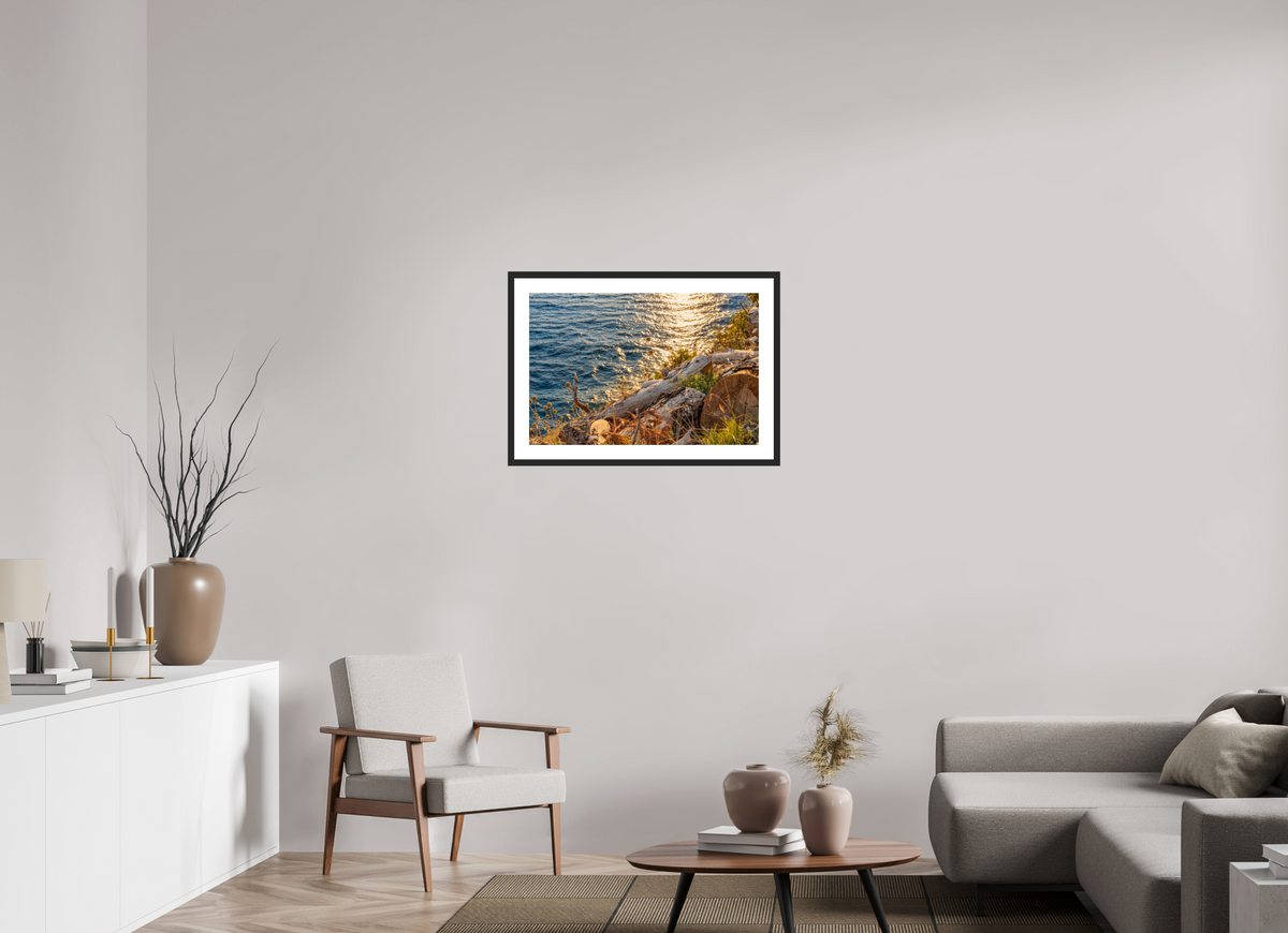 75 x 50 cm, Fineartprint im Rahmen - schwarz Coastal Golden Light