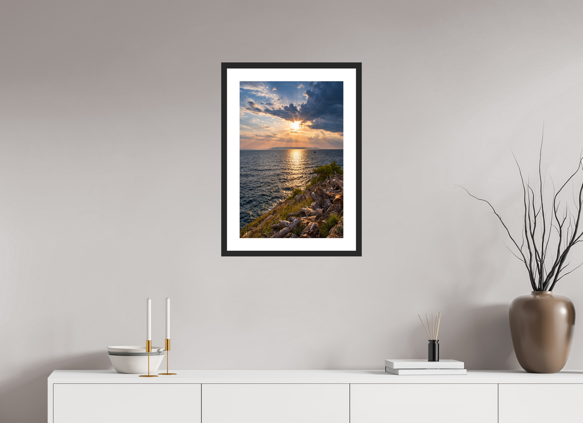 40 x 60 cm, Fineartprint im Rahmen - schwarz Light Beyond the Clouds
