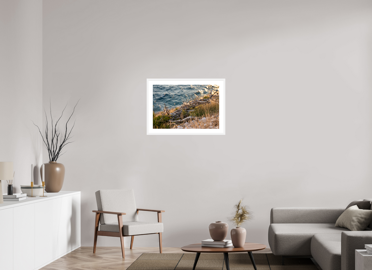 75 x 50 cm, Fineartprint im Rahmen - weiß Coastal Whispers