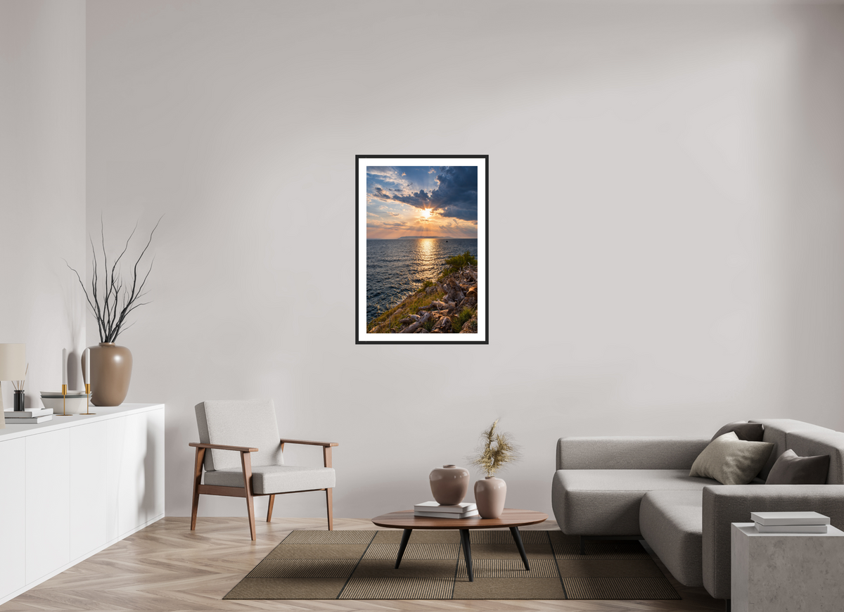 70 x 105 cm, Fineartprint im Rahmen - schwarz Light Beyond the Clouds